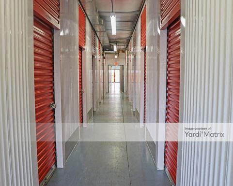 Source URL: https://cdnsc.rentcafe.com/dmslivecafe/3/1061215/1061215-1-6.jpg?width=-1&height=385&quality=80