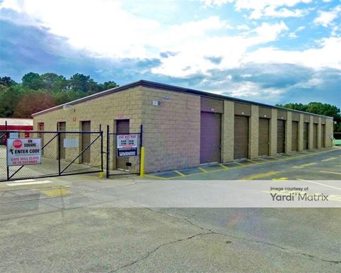 Source URL: https://cdnsc.rentcafe.com/dmslivecafe/3/1061218/1061218-1-2.jpg?width=-1&height=385&quality=80