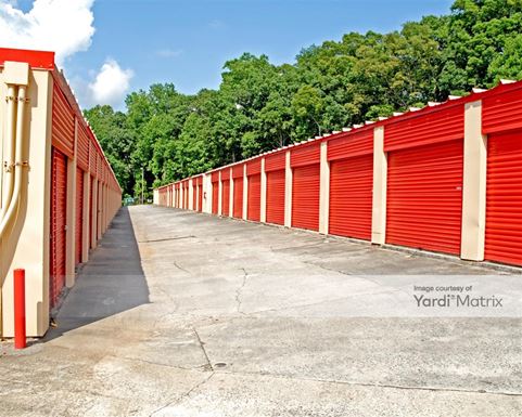 Source URL: https://cdnsc.rentcafe.com/dmslivecafe/3/1061248/1061248-1-2.jpg?width=-1&height=385&quality=80