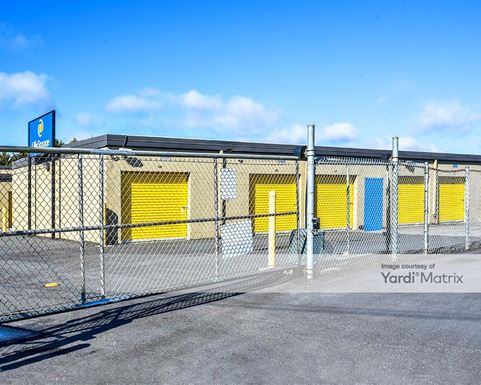 Source URL: https://cdnsc.rentcafe.com/dmslivecafe/3/1061249/1061249-1-2.jpg?width=-1&height=385&quality=80