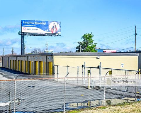 Source URL: https://cdnsc.rentcafe.com/dmslivecafe/3/1061249/1061249-1-4.jpg?width=-1&height=385&quality=80