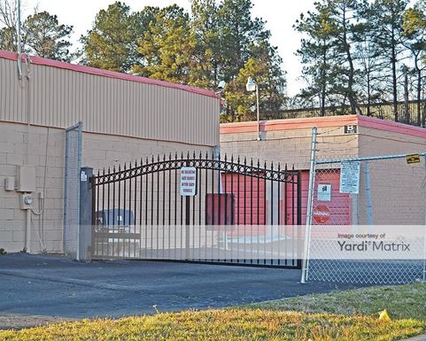 Source URL: https://cdnsc.rentcafe.com/dmslivecafe/3/1061254/1061254-1-4.jpg?width=-1&height=385&quality=80