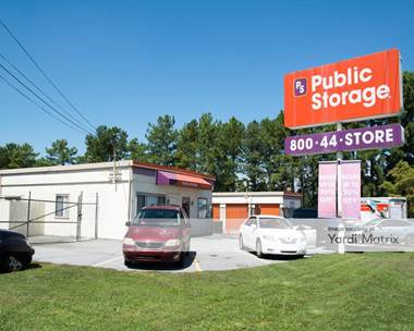 Storage Units for Rent available at 7493 Jonesboro Road, Jonesboro, GA 30236