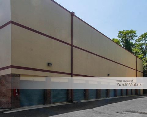 Source URL: https://cdnsc.rentcafe.com/dmslivecafe/3/1061290/1061290-1-4.jpg?width=-1&height=385&quality=80