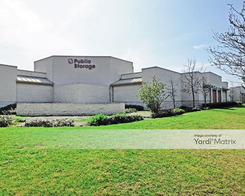 Source URL: https://cdnsc.rentcafe.com/dmslivecafe/3/1061308/1061308-1-3.jpg?width=-1&height=385&quality=80