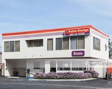 Storage Units for Rent available at 22992 El Pacifico Drive, Laguna Hills, CA 92653