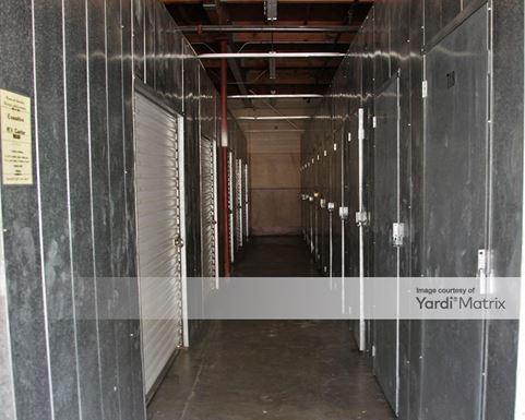 Source URL: https://cdnsc.rentcafe.com/dmslivecafe/3/1061325/1061325-1-4.jpg?width=-1&height=385&quality=80