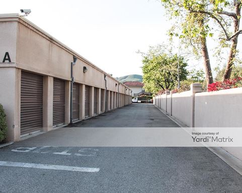 Source URL: https://cdnsc.rentcafe.com/dmslivecafe/3/1061335/1061335-1-3.jpg?width=-1&height=385&quality=80