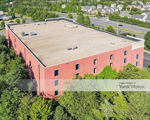 Source URL: https://cdnsc.rentcafe.com/dmslivecafe/3/1061396/1061396-1-2.jpg?width=-1&height=385&quality=80