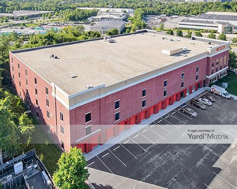 Source URL: https://cdnsc.rentcafe.com/dmslivecafe/3/1061396/1061396-1-3.jpg?width=-1&height=385&quality=80