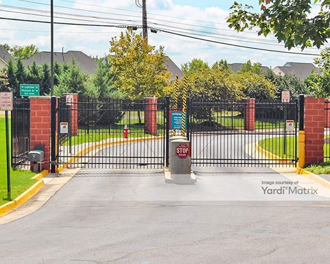 Source URL: https://cdnsc.rentcafe.com/dmslivecafe/3/1061396/1061396-1-6.jpg?width=-1&height=385&quality=80