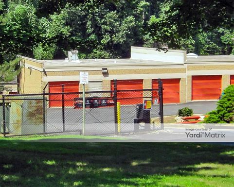 Source URL: https://cdnsc.rentcafe.com/dmslivecafe/3/1061398/1061398-1-2.jpg?width=-1&height=385&quality=80