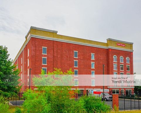 Source URL: https://cdnsc.rentcafe.com/dmslivecafe/3/1061402/1061402-1-3.jpg?width=-1&height=385&quality=80