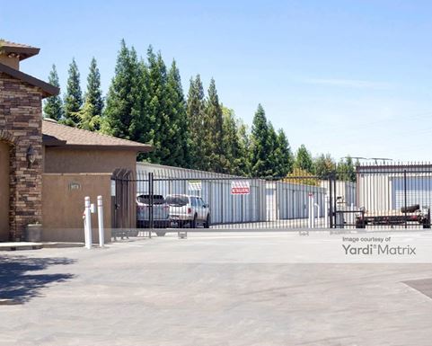 Source URL: https://cdnsc.rentcafe.com/dmslivecafe/3/1061423/1061423-1-3.jpg?width=-1&height=385&quality=80