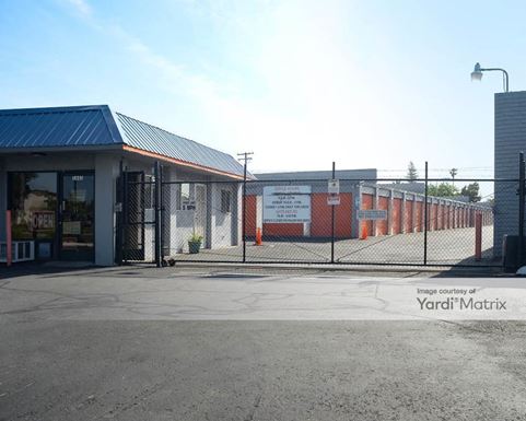 Source URL: https://cdnsc.rentcafe.com/dmslivecafe/3/1061426/1061426-1-4.jpg?width=-1&height=385&quality=80