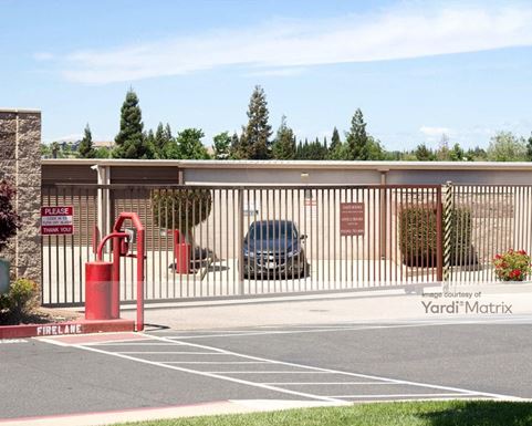 Source URL: https://cdnsc.rentcafe.com/dmslivecafe/3/1061432/1061432-1-5.jpg?width=-1&height=385&quality=80