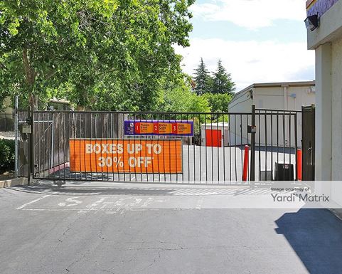 Source URL: https://cdnsc.rentcafe.com/dmslivecafe/3/1061439/1061439-1-2.jpg?width=-1&height=385&quality=80