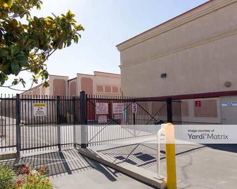 Source URL: https://cdnsc.rentcafe.com/dmslivecafe/3/1061440/1061440-1-4.jpg?width=-1&height=385&quality=80