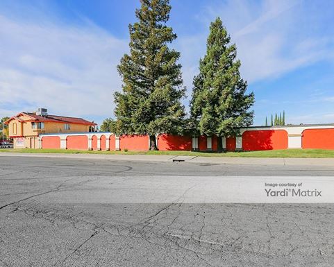 Source URL: https://cdnsc.rentcafe.com/dmslivecafe/3/1061444/1061444-1-2.jpg?width=-1&height=385&quality=80