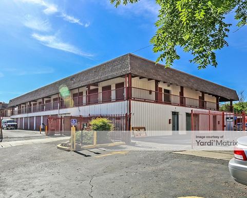 Source URL: https://cdnsc.rentcafe.com/dmslivecafe/3/1061447/1061447-1-4.jpg?width=-1&height=385&quality=80