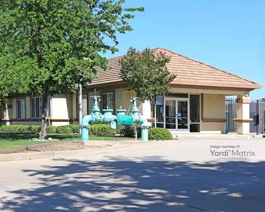 Storage Units for Rent available at 11260 Coloma Road, Gold River, CA 95670