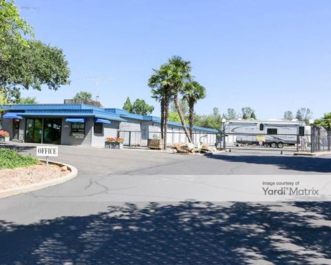 Source URL: https://cdnsc.rentcafe.com/dmslivecafe/3/1061463/1061463-1-3.jpg?width=-1&height=385&quality=80