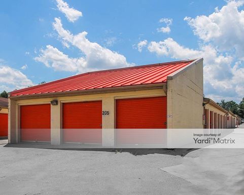 Source URL: https://cdnsc.rentcafe.com/dmslivecafe/3/1061471/1061471-1-4.jpg?width=-1&height=385&quality=80