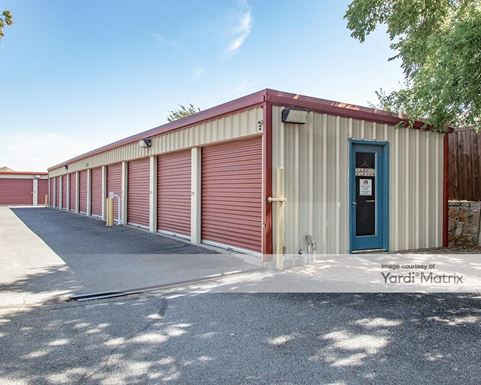 Source URL: https://cdnsc.rentcafe.com/dmslivecafe/3/1061476/1061476-1-4.jpg?width=-1&height=385&quality=80