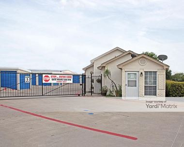 Storage Units for Rent available at 2422 Marsh Lane, Carrollton, TX 75006
