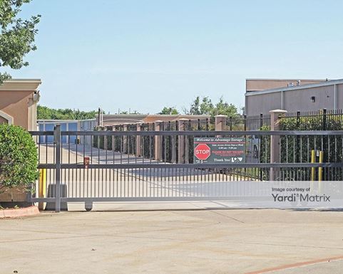 Source URL: https://cdnsc.rentcafe.com/dmslivecafe/3/1061483/1061483-1-2.jpg?width=-1&height=385&quality=80