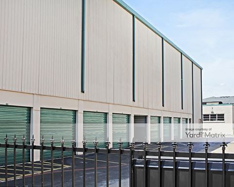 Source URL: https://cdnsc.rentcafe.com/dmslivecafe/3/1061491/1061491-1-4.jpg?width=-1&height=385&quality=80