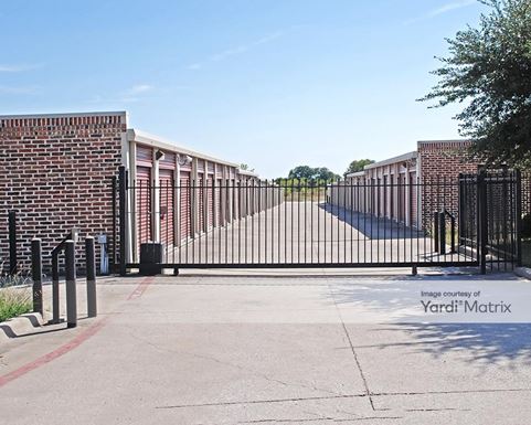 Source URL: https://cdnsc.rentcafe.com/dmslivecafe/3/1061493/1061493-1-2.jpg?width=-1&height=385&quality=80