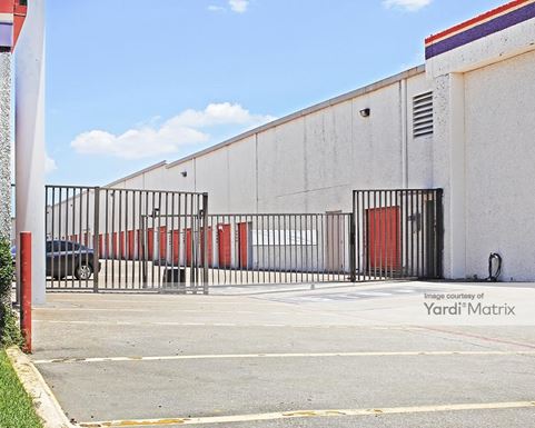 Source URL: https://cdnsc.rentcafe.com/dmslivecafe/3/1061511/1061511-1-2.jpg?width=-1&height=385&quality=80