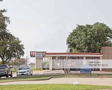Storage Units for Rent available at 1707 South I-35 East, Carrollton, TX 75006