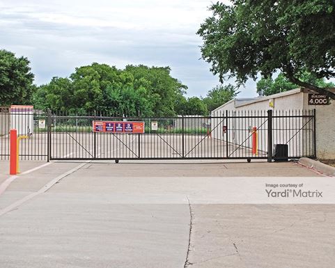 Source URL: https://cdnsc.rentcafe.com/dmslivecafe/3/1061517/1061517-1-3.jpg?width=-1&height=385&quality=80