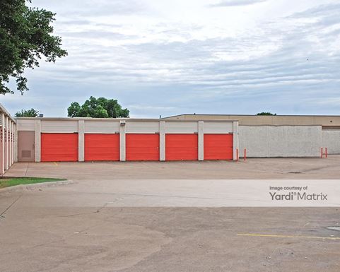 Source URL: https://cdnsc.rentcafe.com/dmslivecafe/3/1061517/1061517-1-4.jpg?width=-1&height=385&quality=80