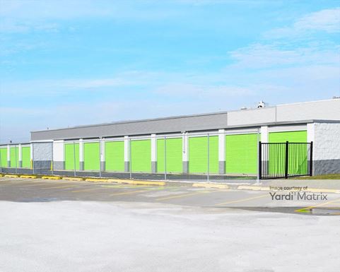 Source URL: https://cdnsc.rentcafe.com/dmslivecafe/3/1061522/1061522-1-2.jpg?width=-1&height=385&quality=80