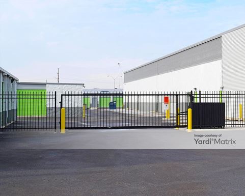 Source URL: https://cdnsc.rentcafe.com/dmslivecafe/3/1061522/1061522-1-3.jpg?width=-1&height=385&quality=80