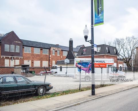 Source URL: https://cdnsc.rentcafe.com/dmslivecafe/3/1061524/1061524-1-3.jpg?width=-1&height=385&quality=80