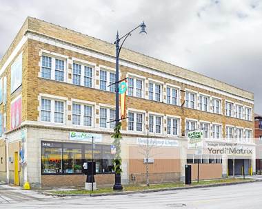 Storage Units for Rent available at 1425 West Howard Street, Chicago, IL 60626