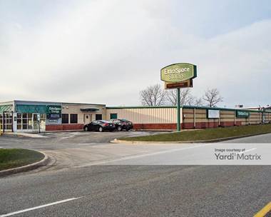 Storage Units for Rent available at 175 West 162nd Street, South Holland, IL 60473
