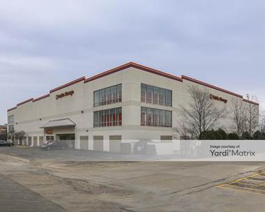 Storage Units for Rent available at 125 South Pfingsten Road, Deerfield, IL 60015