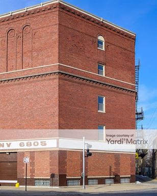 Source URL: https://cdnsc.rentcafe.com/dmslivecafe/3/1061542/1061542-1-4.jpg?width=-1&height=385&quality=80