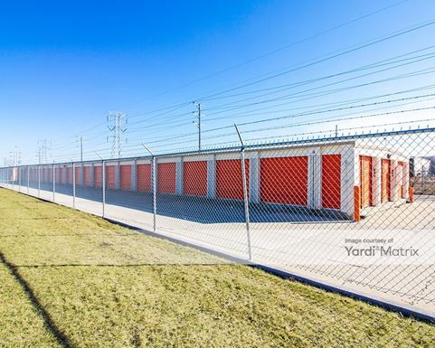 Source URL: https://cdnsc.rentcafe.com/dmslivecafe/3/1061543/1061543-1-5.jpg?width=-1&height=385&quality=80