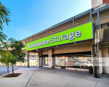 Storage Units for Rent available at 7524 North Paulina Street, Chicago, IL 60626