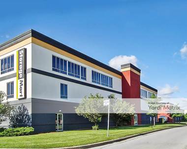 Storage Units for Rent available at 5979 Butterfield Road, Hillside, IL 60162