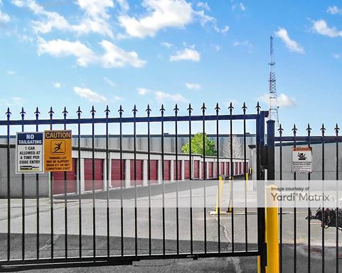 Source URL: https://cdnsc.rentcafe.com/dmslivecafe/3/1061552/1061552-1-3.jpg?width=-1&height=385&quality=80