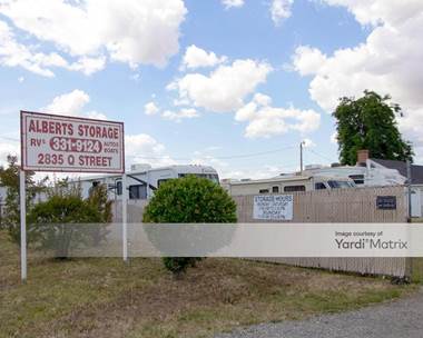 Storage Units for Rent available at 2835 Q Street, North Highlands, CA 95660