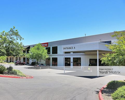 Source URL: https://cdnsc.rentcafe.com/dmslivecafe/3/1061570/1061570-1-4.jpg?width=-1&height=385&quality=80