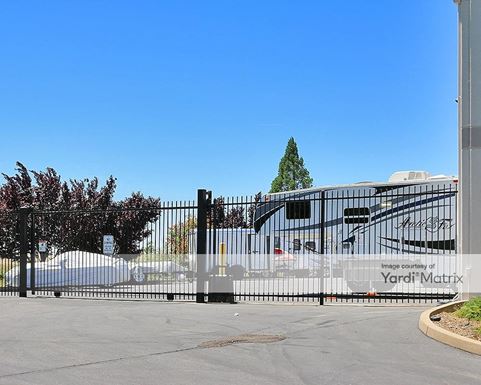 Source URL: https://cdnsc.rentcafe.com/dmslivecafe/3/1061570/1061570-1-6.jpg?width=-1&height=385&quality=80